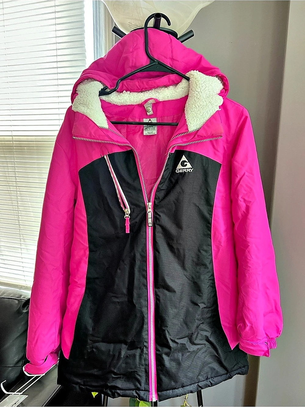 Gerry Girls Colorblock Winter Jacket Pink & Black Girls Large